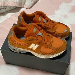 New Balance 2002R Protection Pack vintage orange